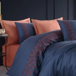 Broderie arabesque terracotta sur housse de couette satin de coton bleu – HB-R15
