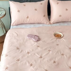 Parure housse de couette brodée satin de coton rose poudré Petits Nœuds HB-R22 – lit