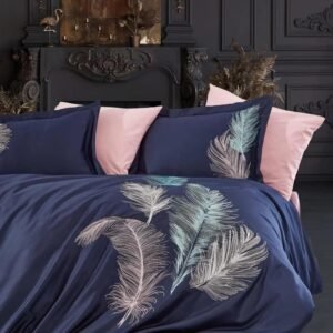 Parure housse de couette brodée satin de coton bleu nuit Plumes HB-R13 – lit